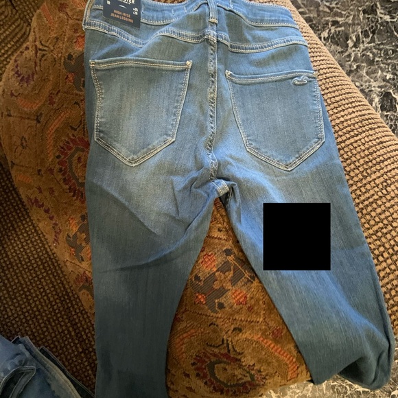 Jeans - Picture 3 of 4